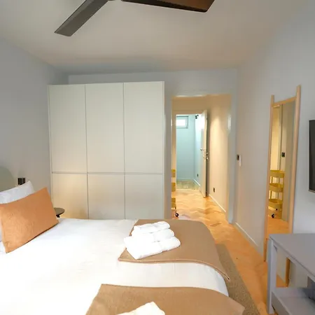 Townhouse Cimo De By Hosts Casa vacanze Oporto